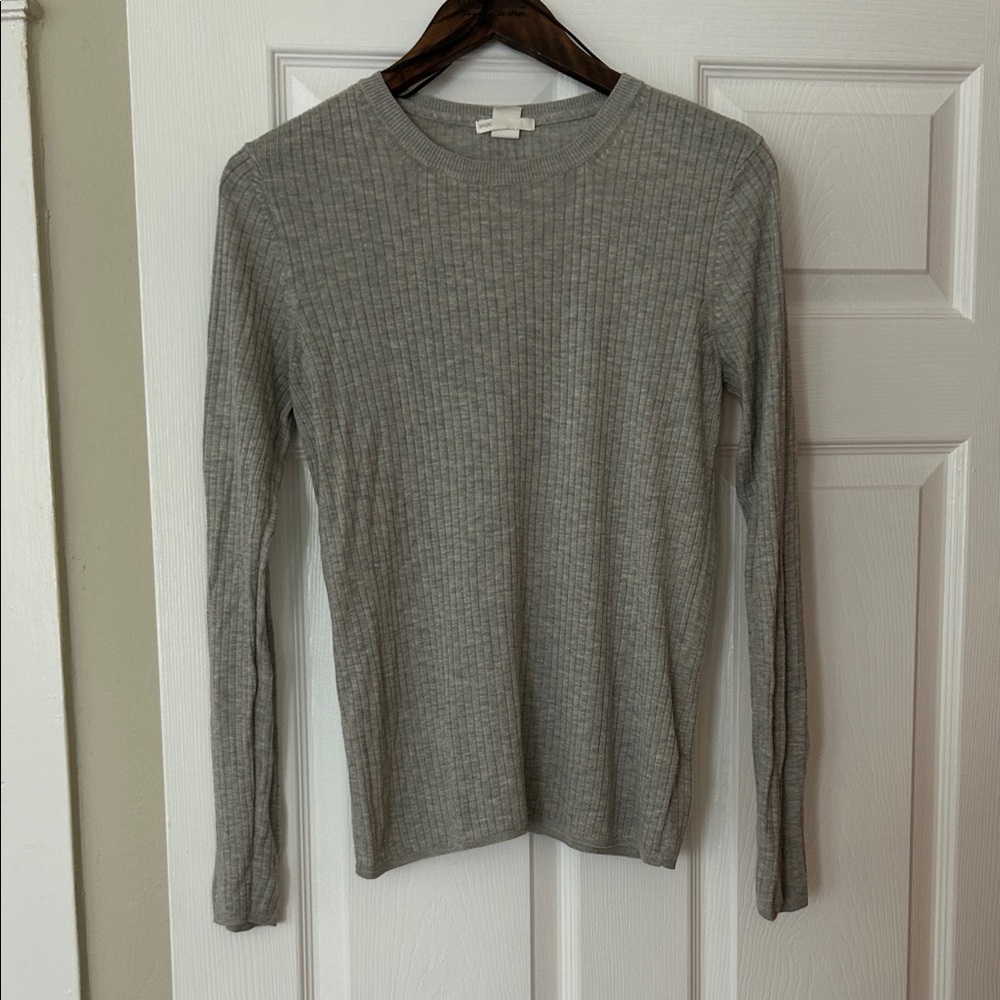 H&M Basic Gray Knit Sweater